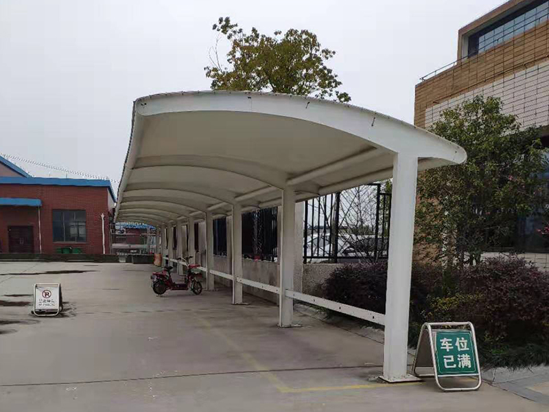 自行車車棚 自行車車棚